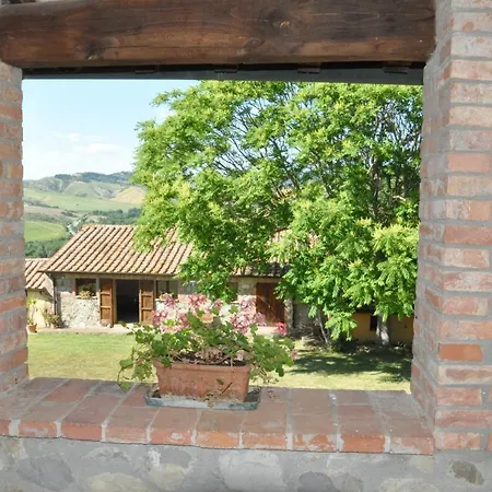 Campocane Oaks Farm stay *
